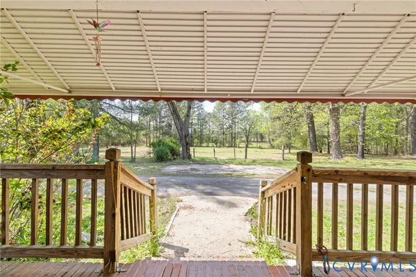 $199,000 | 9523.9527 Southampton Parkway, Drewryville, VA 23844
