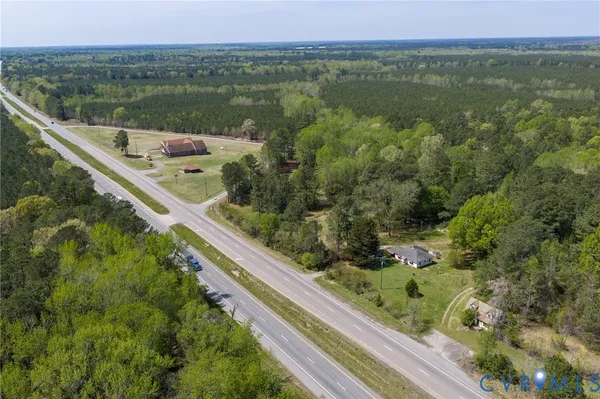 $199,000 | 9523.9527 Southampton Parkway, Drewryville, VA 23844