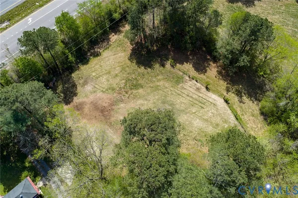 $199,000 | 9523.9527 Southampton Parkway, Drewryville, VA 23844