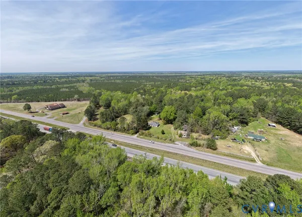 $199,000 | 9523.9527 Southampton Parkway, Drewryville, VA 23844