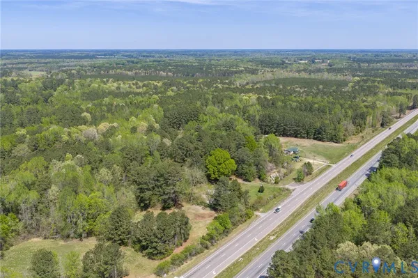 $199,000 | 9523.9527 Southampton Parkway, Drewryville, VA 23844