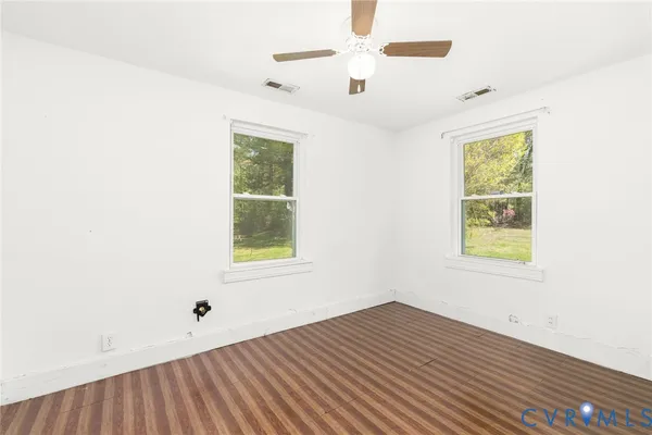 $199,000 | 9523.9527 Southampton Parkway, Drewryville, VA 23844