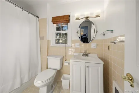 $950,000 | 144 Bell Road, Scarsdale, NY 10583