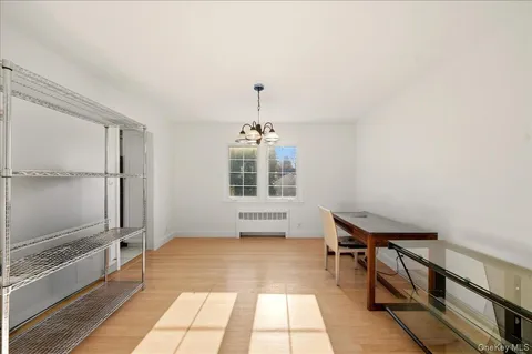 $950,000 | 144 Bell Road, Scarsdale, NY 10583