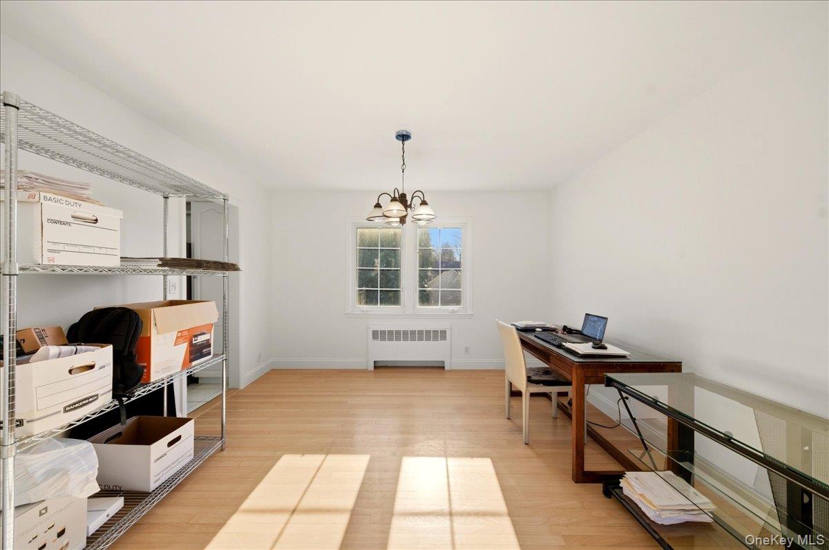 144 Bell Road Scarsdale, NY 10583 - Photo 7 of 22