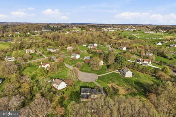 $625,000 | 6 Saddle Court, Landenberg, PA 19350
