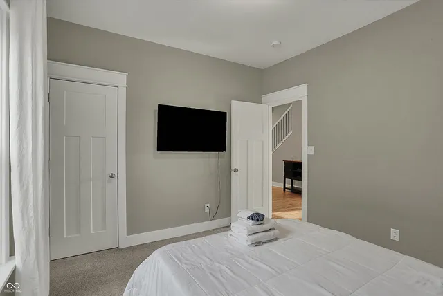 $389,900 | 827 East Minnesota Street, Indianapolis, IN 46203