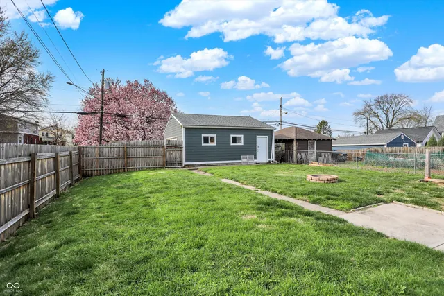 $389,900 | 827 East Minnesota Street, Indianapolis, IN 46203