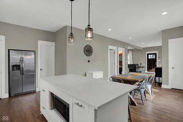 $389,900 | 827 East Minnesota Street, Indianapolis, IN 46203