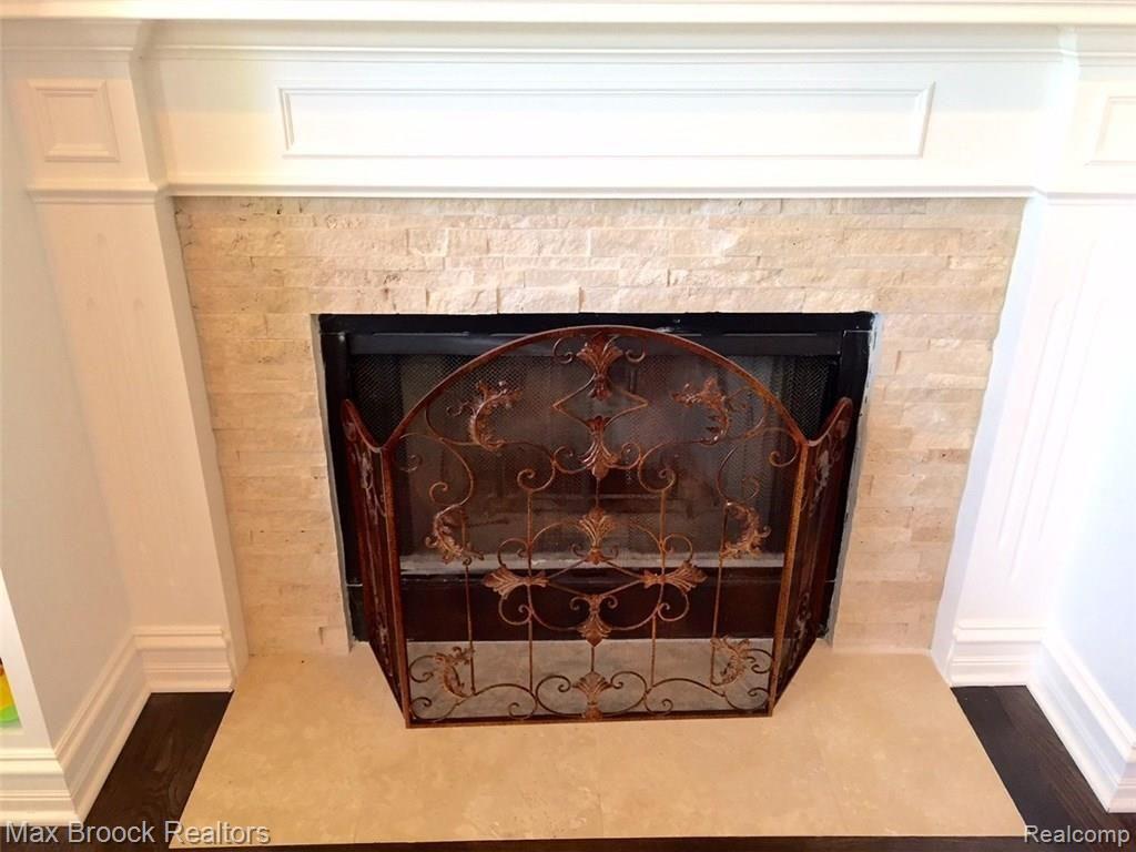 3686 Normandy Drive Rochester, MI 48306 - Photo 22 of 53 Gallery Image 22
