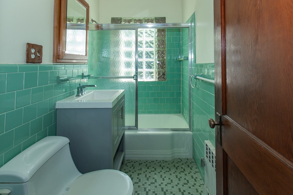 32-34 Murray Hill Road Boston, MA 02131 - Photo 6 of 16 Gallery Image 6