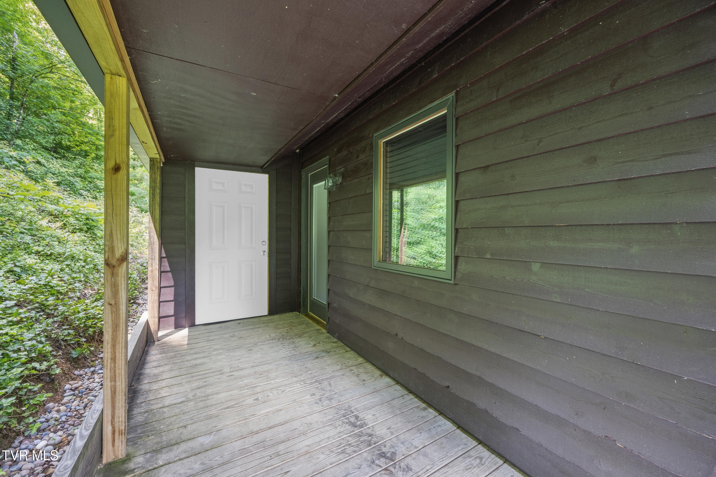 3427 Bill Douglas Road Newport, TN 37821 - Photo 45 of 50 28_back porch