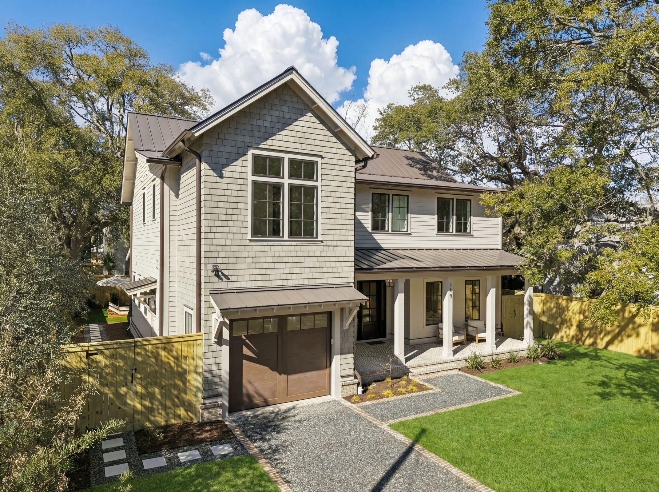 740 Atlantic Street Mount Pleasant, SC 29464 - Photo 3 of 83 740 Atlantic-KeenEyeMarketing-003