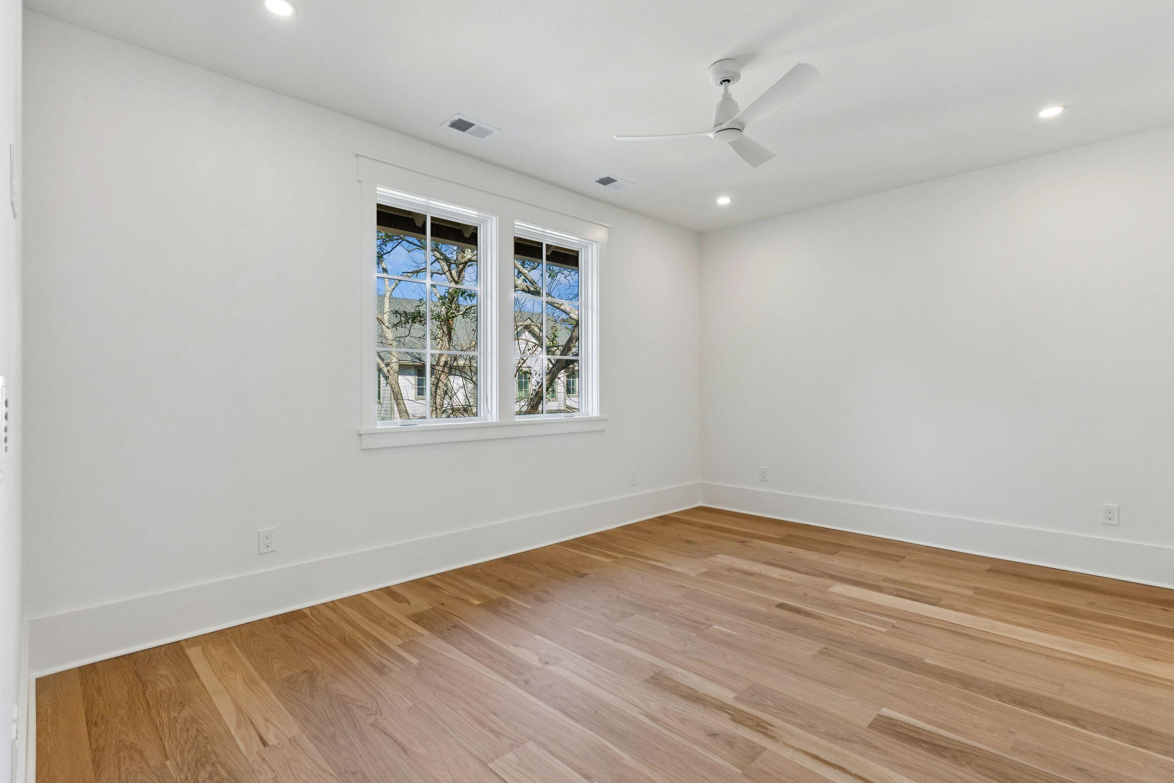 740 Atlantic Street Mount Pleasant, SC 29464 - Photo 47 of 83 740 Atlantic-KeenEyeMarketing-047