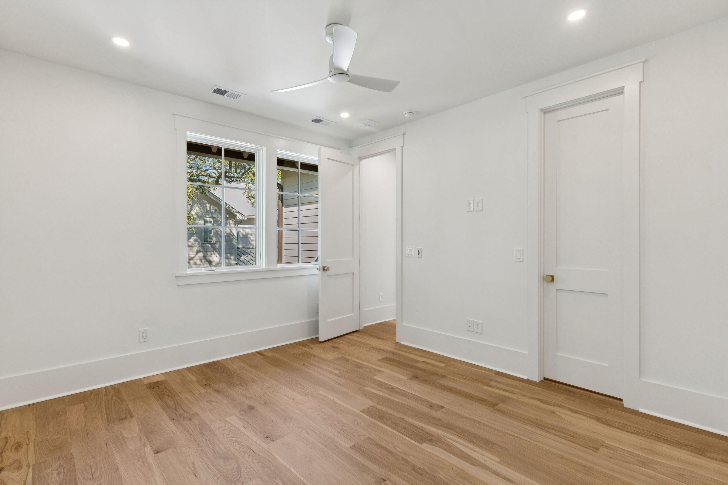 740 Atlantic Street Mount Pleasant, SC 29464 - Photo 55 of 83 740 Atlantic-KeenEyeMarketing-055