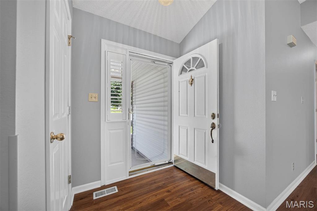 2917 Periwinkle Court Highland, IL 62249 - Photo 5 of 47