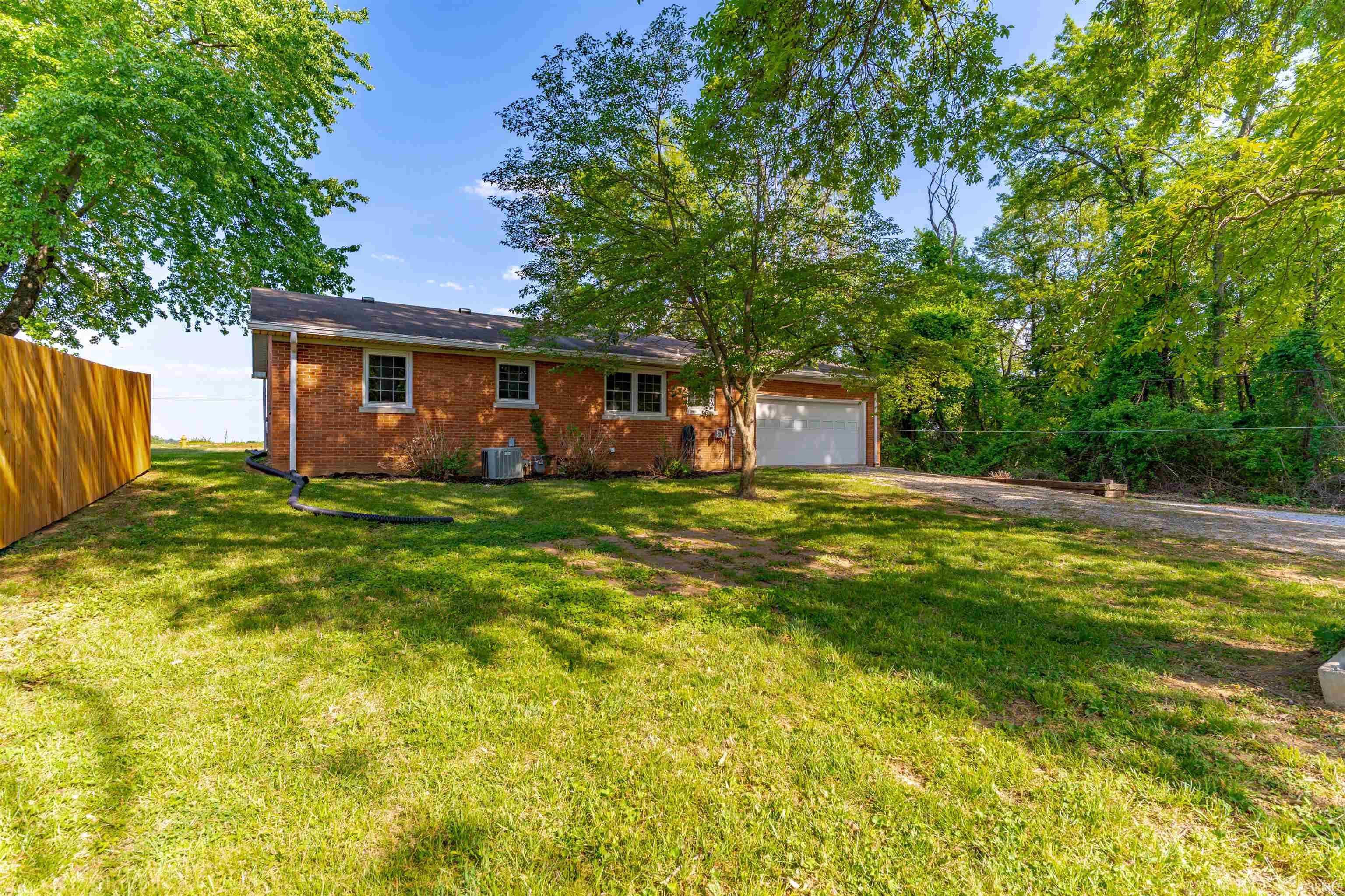 5400 Weaver Road Evansville, IN 47711 - Photo 31 of 35