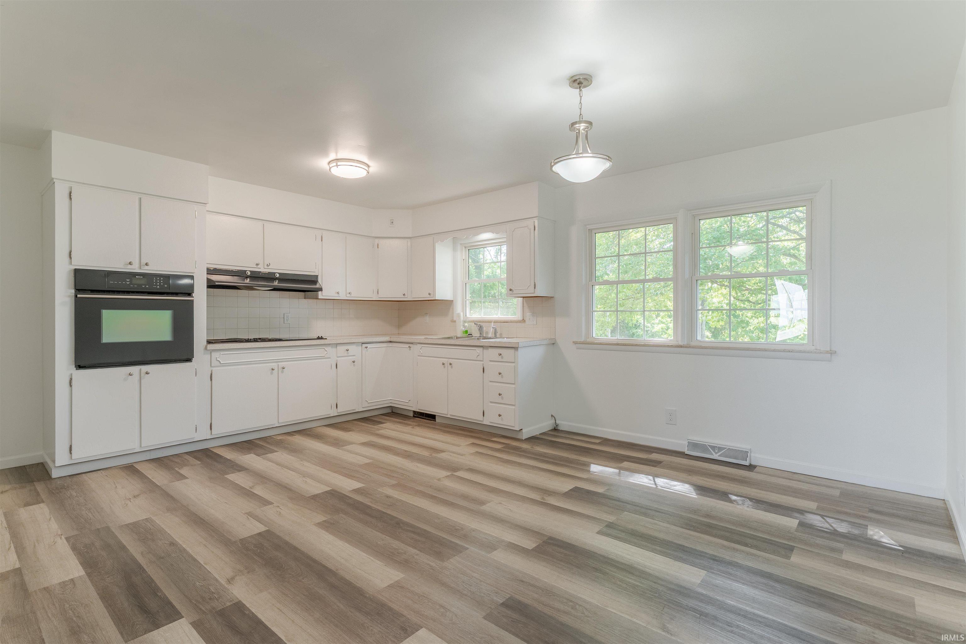 5400 Weaver Road Evansville, IN 47711 - Photo 6 of 35
