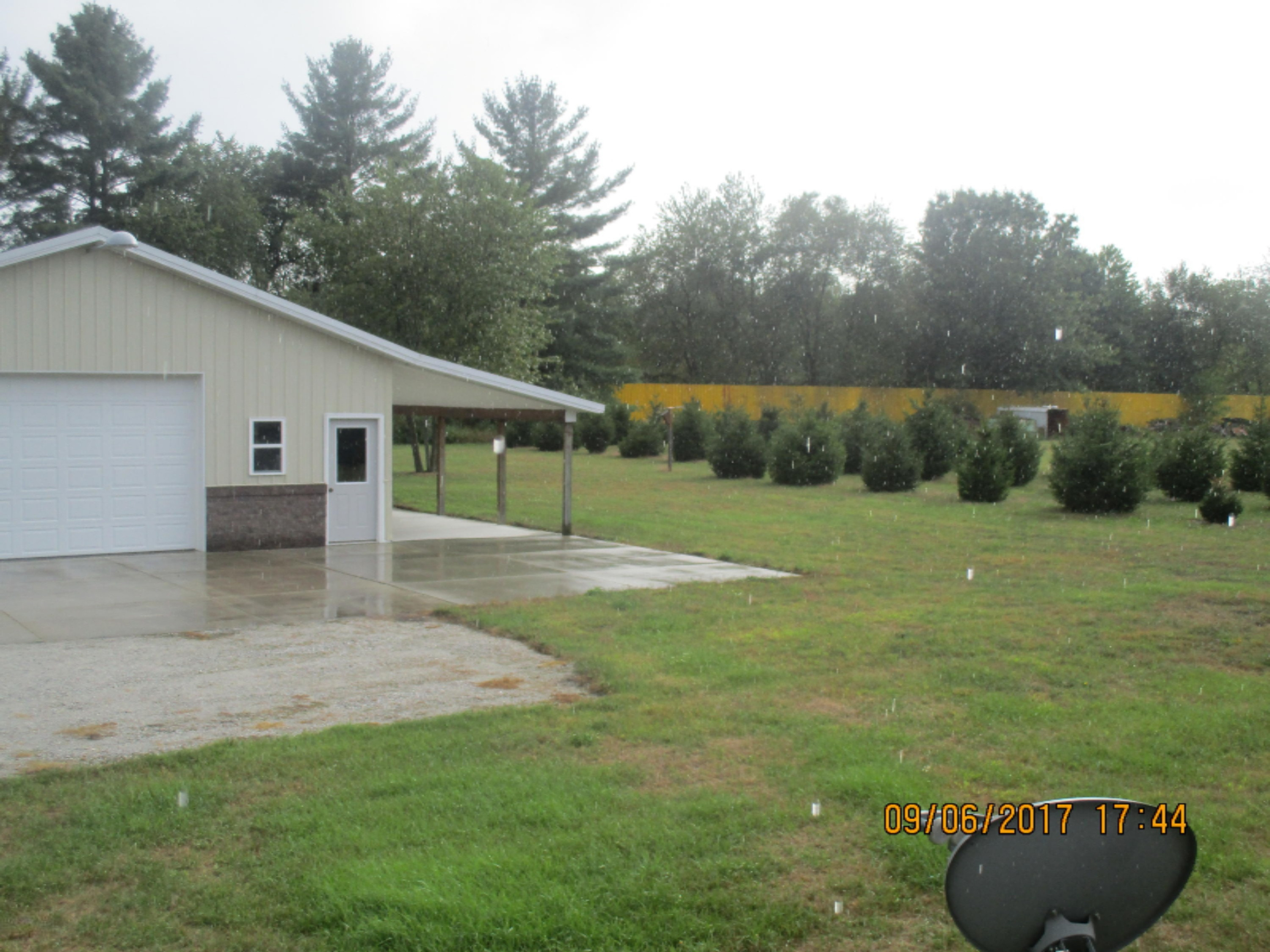 7397 Hall Road Muskegon, MI 49442 - Photo 31 of 38 IMG_2405