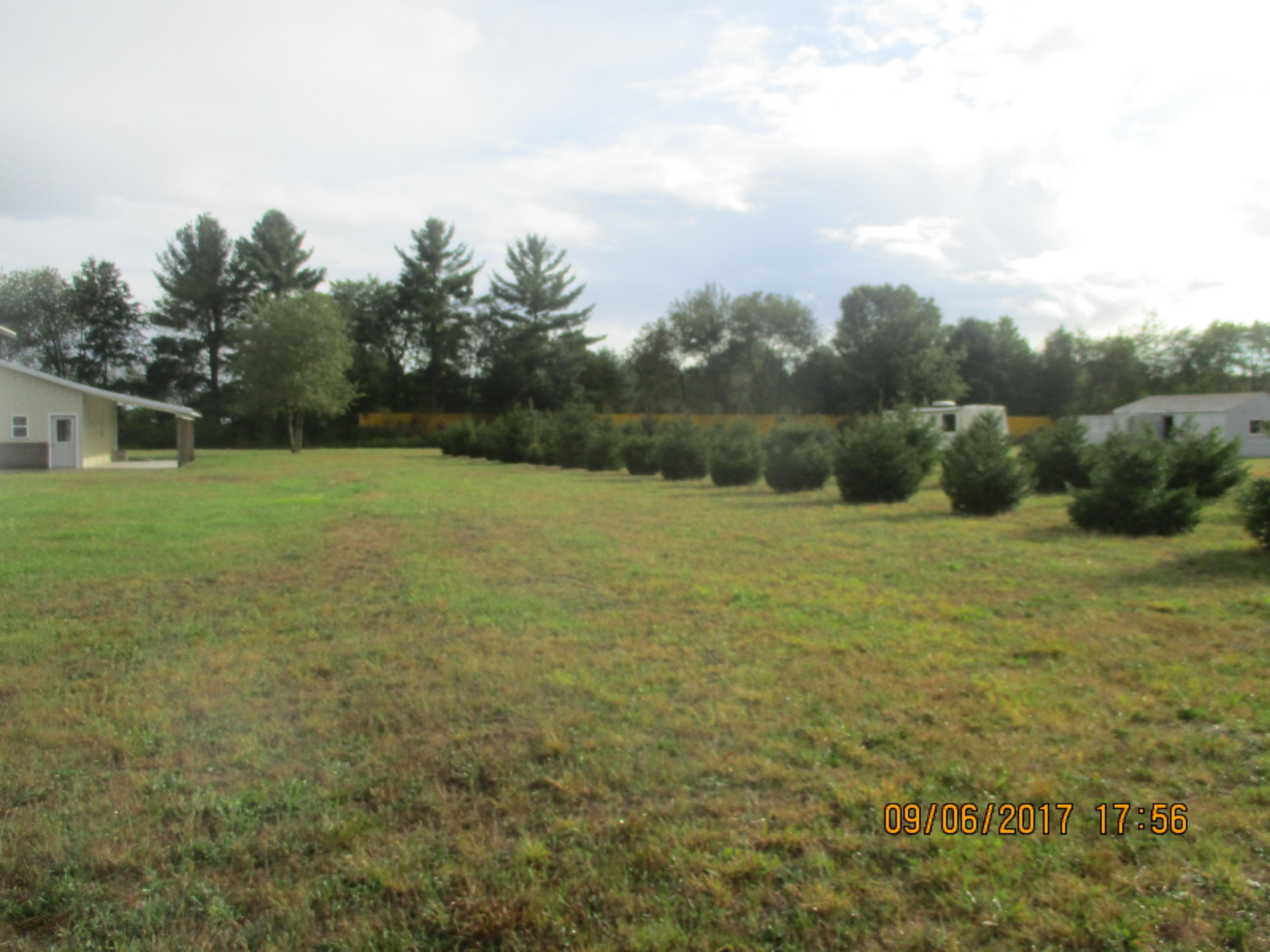 7397 Hall Road Muskegon, MI 49442 - Photo 34 of 38 IMG_2419