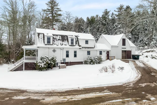 $679,000 | 58 Hendricks Hill Road, Southport, ME 04576