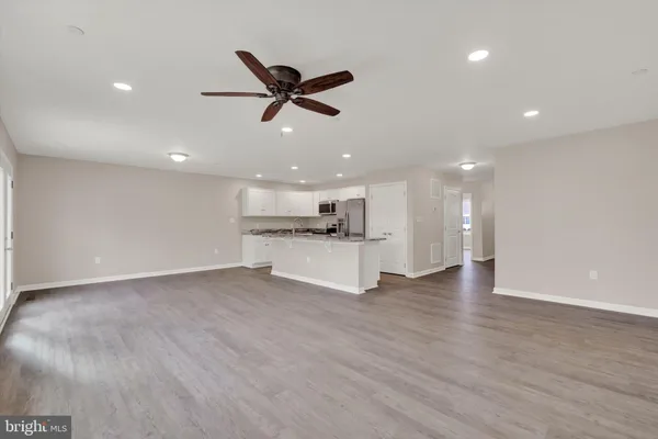 $2,250 | 13918 Patriot Way, Hagerstown, MD 21740