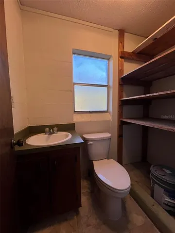 $2,000 | 20714 County Road 235A, Alachua, FL 32615