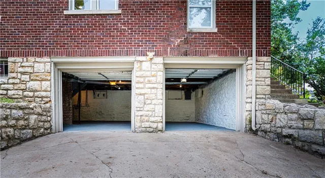 $329,900 | 5100 Garfield Avenue, Kansas City, MO 64130