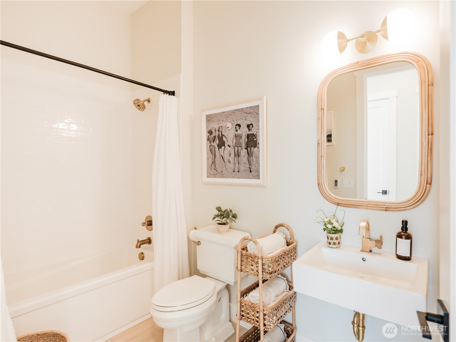 204 Market Street, Unit A Pacific Beach, WA 98571 - Photo 25 of 31