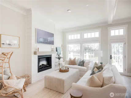 $1,498,000 | 204 Market Street, Unit A, Pacific Beach, WA 98571