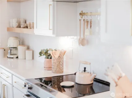 $1,498,000 | 204 Market Street, Unit A, Pacific Beach, WA 98571