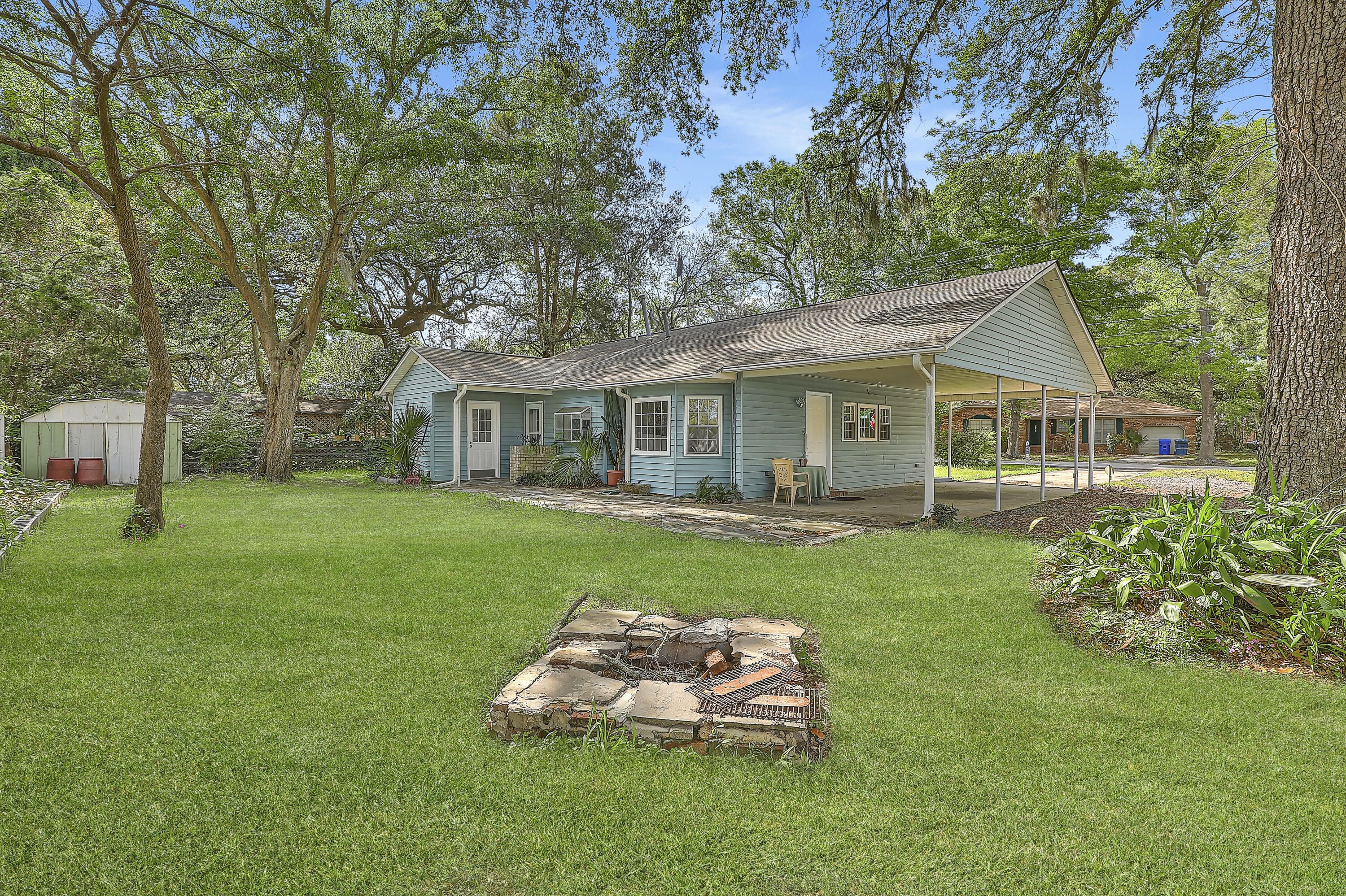 1767 Dogwood Road Charleston, SC 29414 - Photo 26 of 30 IMG_7628_29_30_31_32_33_34