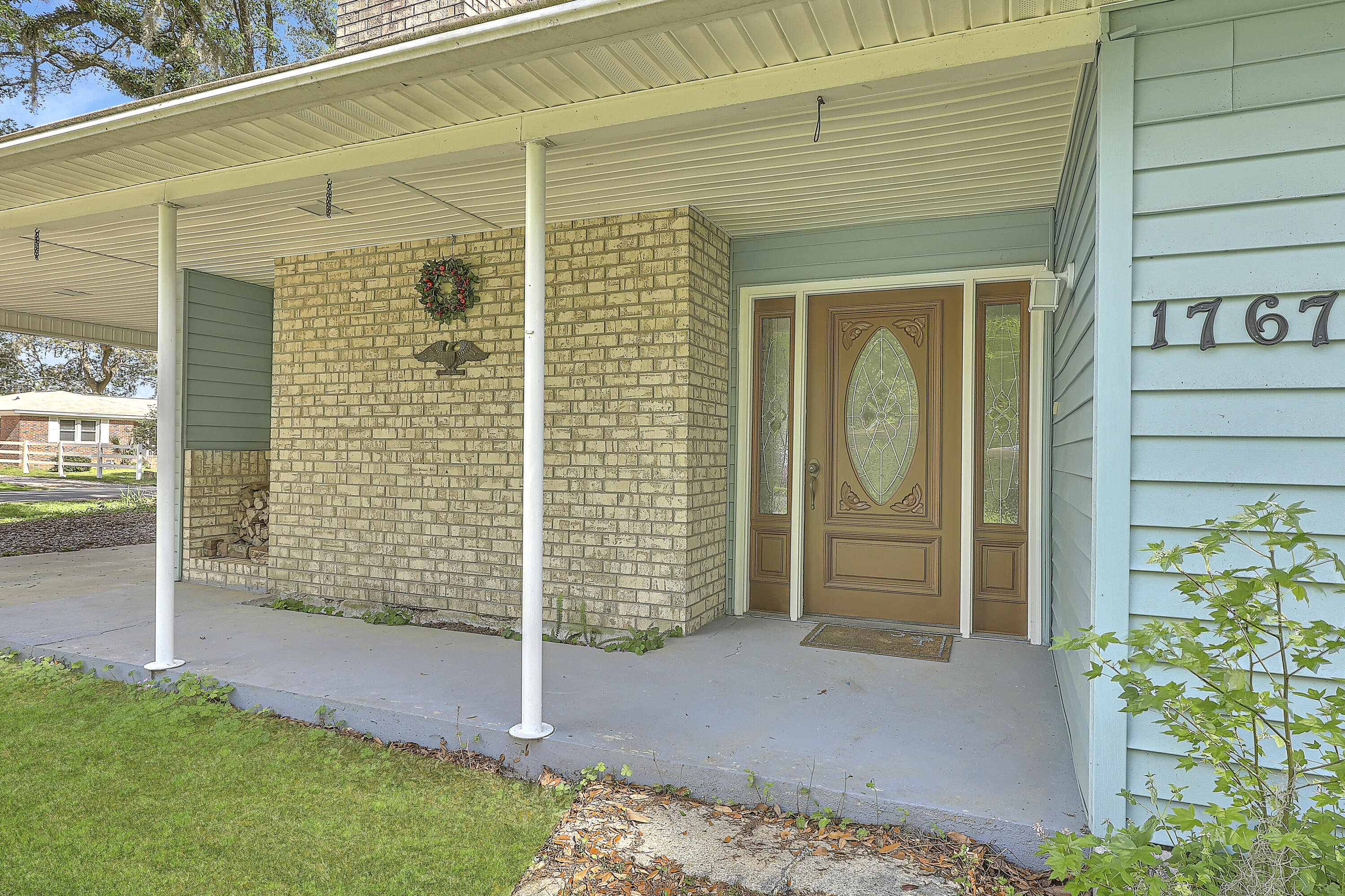 1767 Dogwood Road Charleston, SC 29414 - Photo 3 of 30 IMG_7691_2_3_4_5_6_7