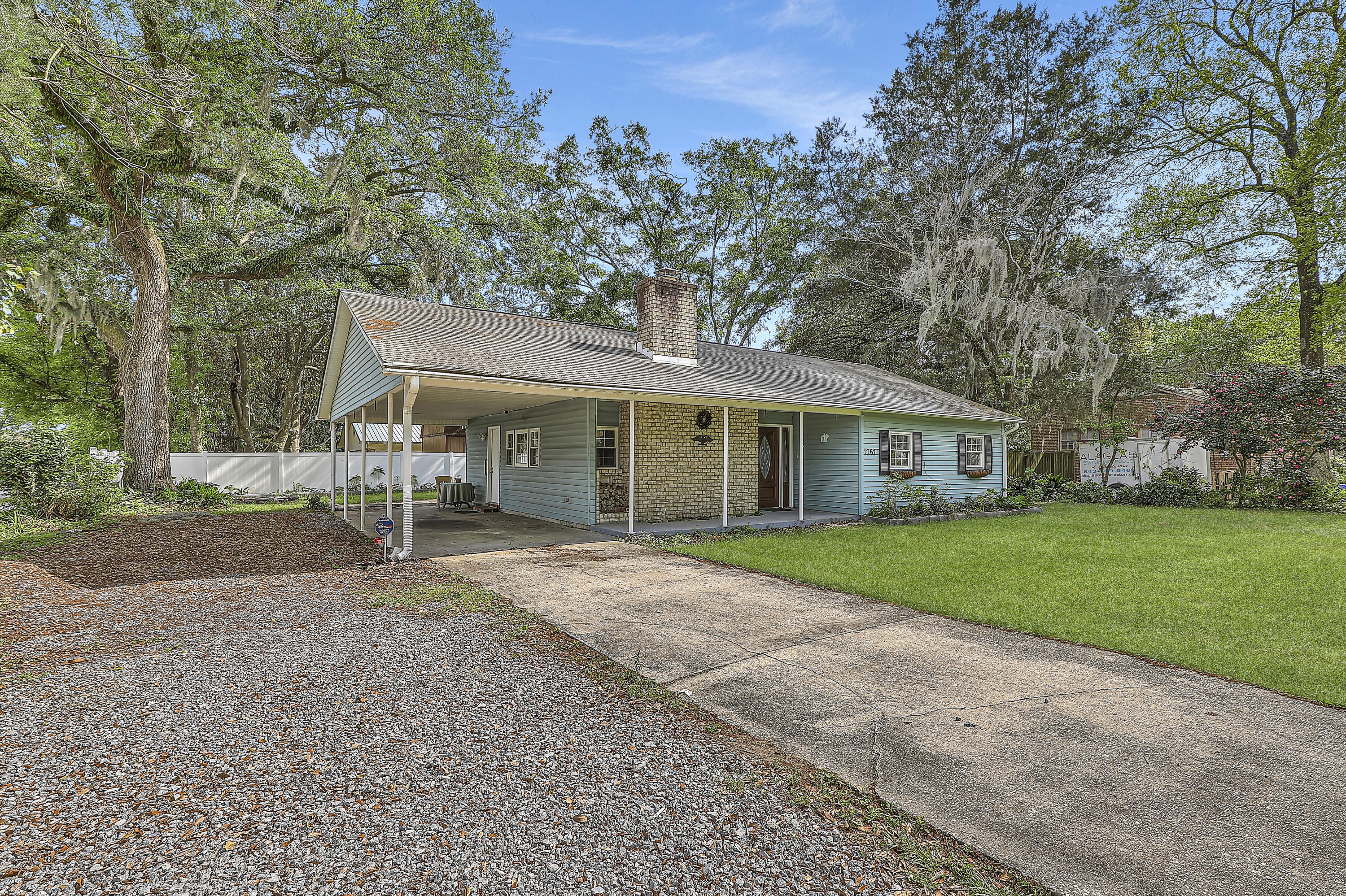 1767 Dogwood Road Charleston, SC 29414 - Photo 4 of 30 IMG_7663_4_5_6_7_8_9