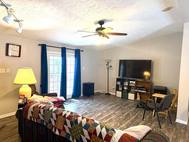 $80,000 | 3828 Idlewild Street, Jackson, MI 49201