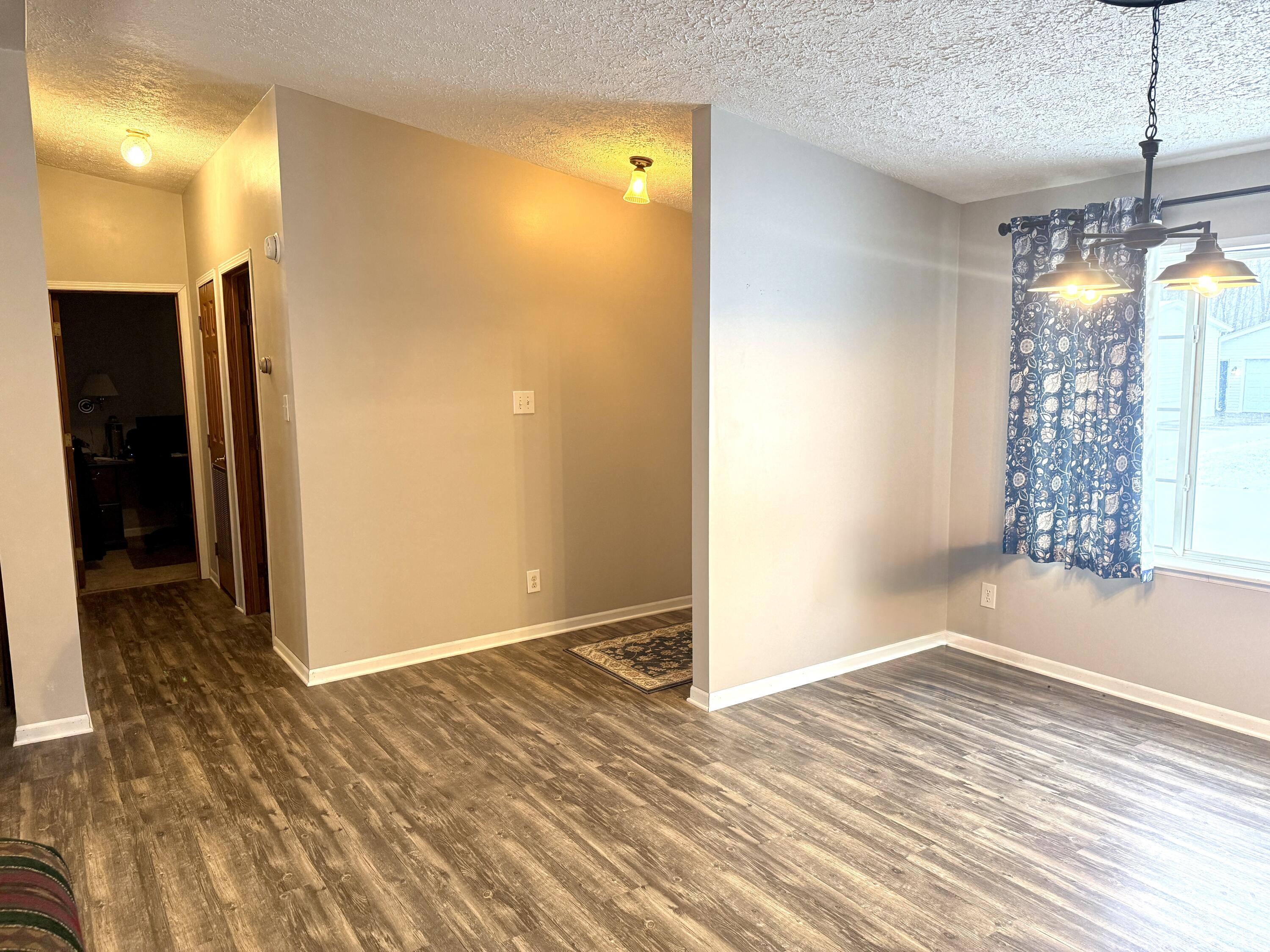 3828 Idlewild Street Jackson, MI 49201 - Photo 9 of 22 IMG_6558