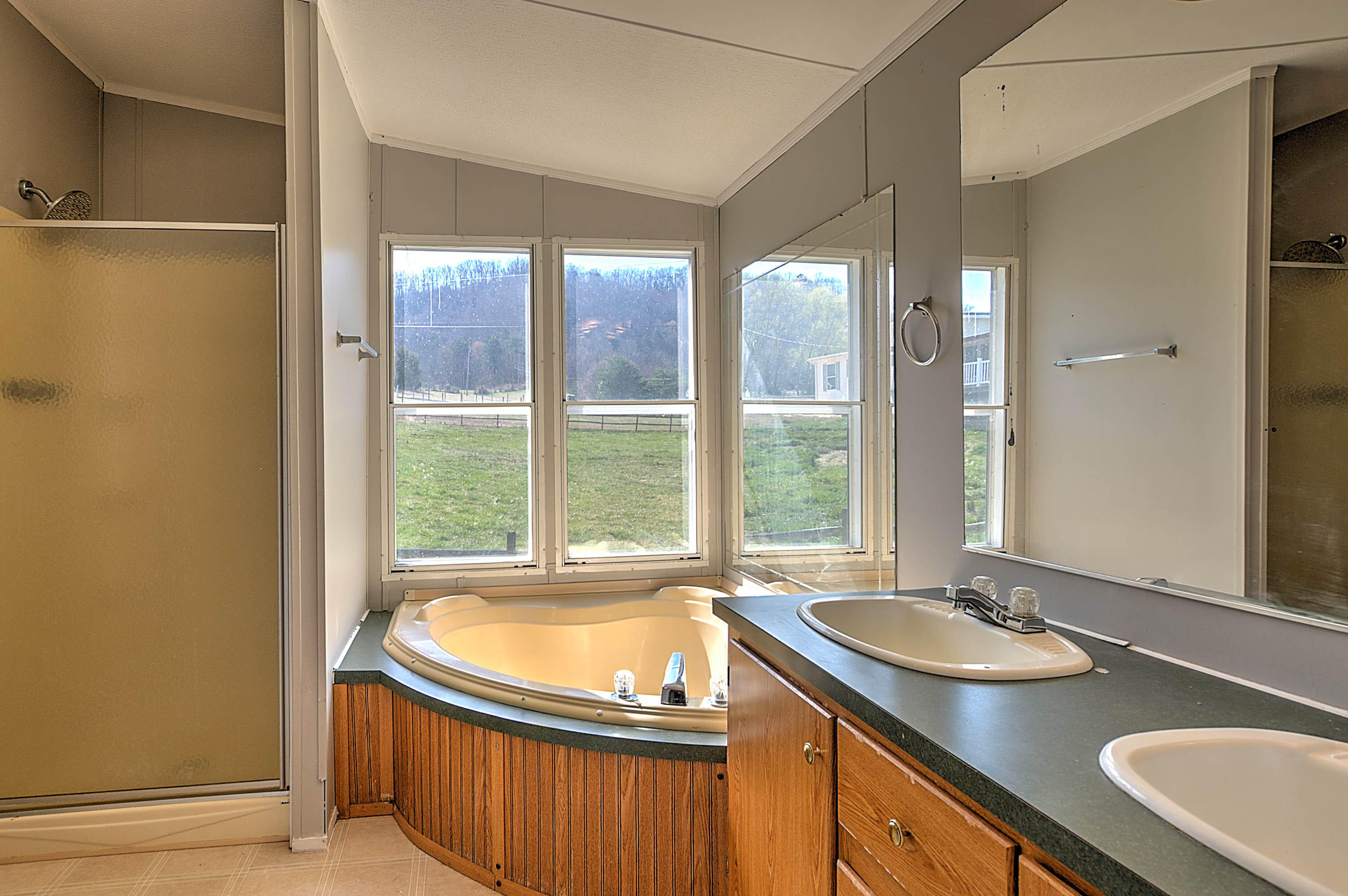 115 Back Creek Road Greeneville, TN 37743 - Photo 33 of 36 Back Creek-35