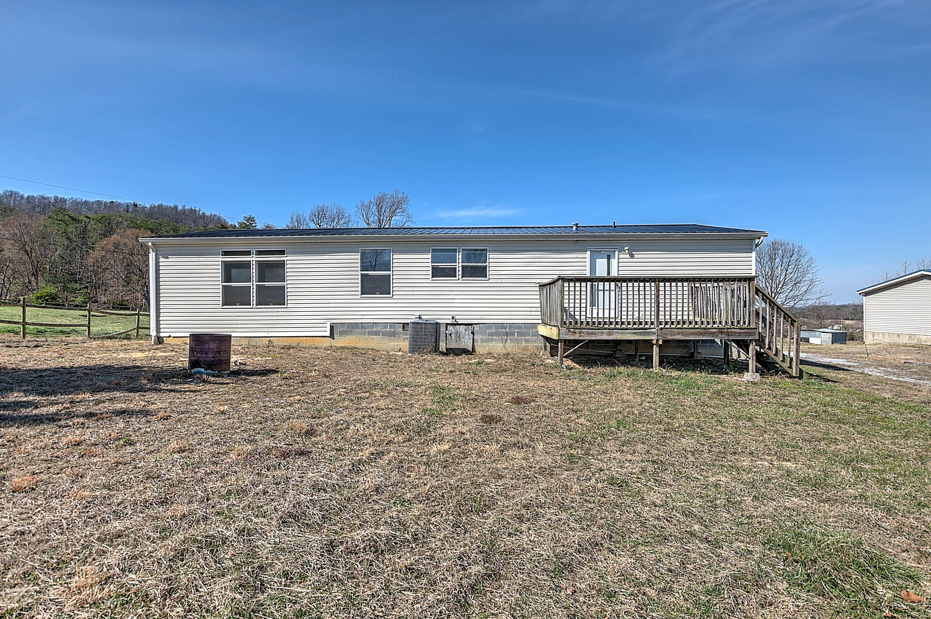 115 Back Creek Road Greeneville, TN 37743 - Photo 7 of 36 Back Creek-9