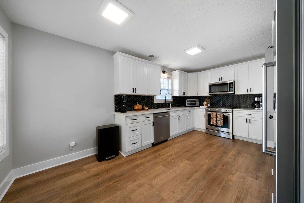 2010 Laird Road Hiram, GA 30141 - Photo 11 of 29