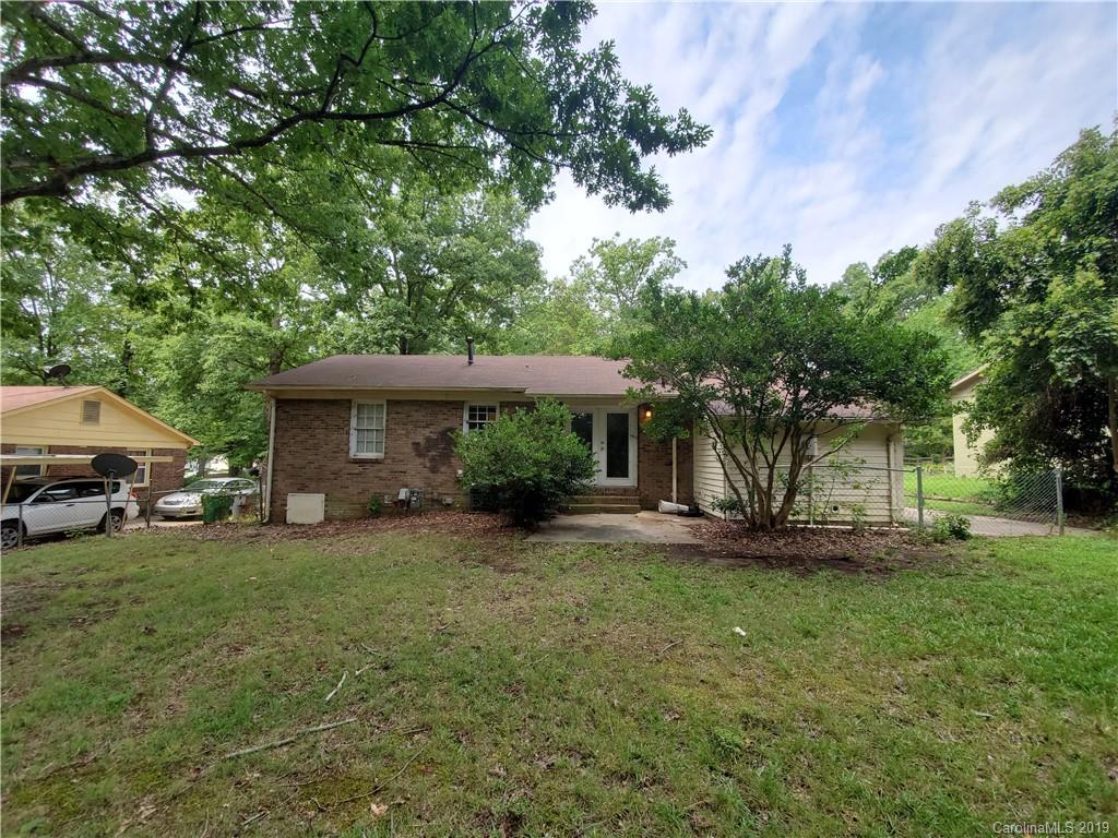 5924 Eastbrook Road Charlotte, NC 28215 - Photo 16 of 18 Gallery Image 16