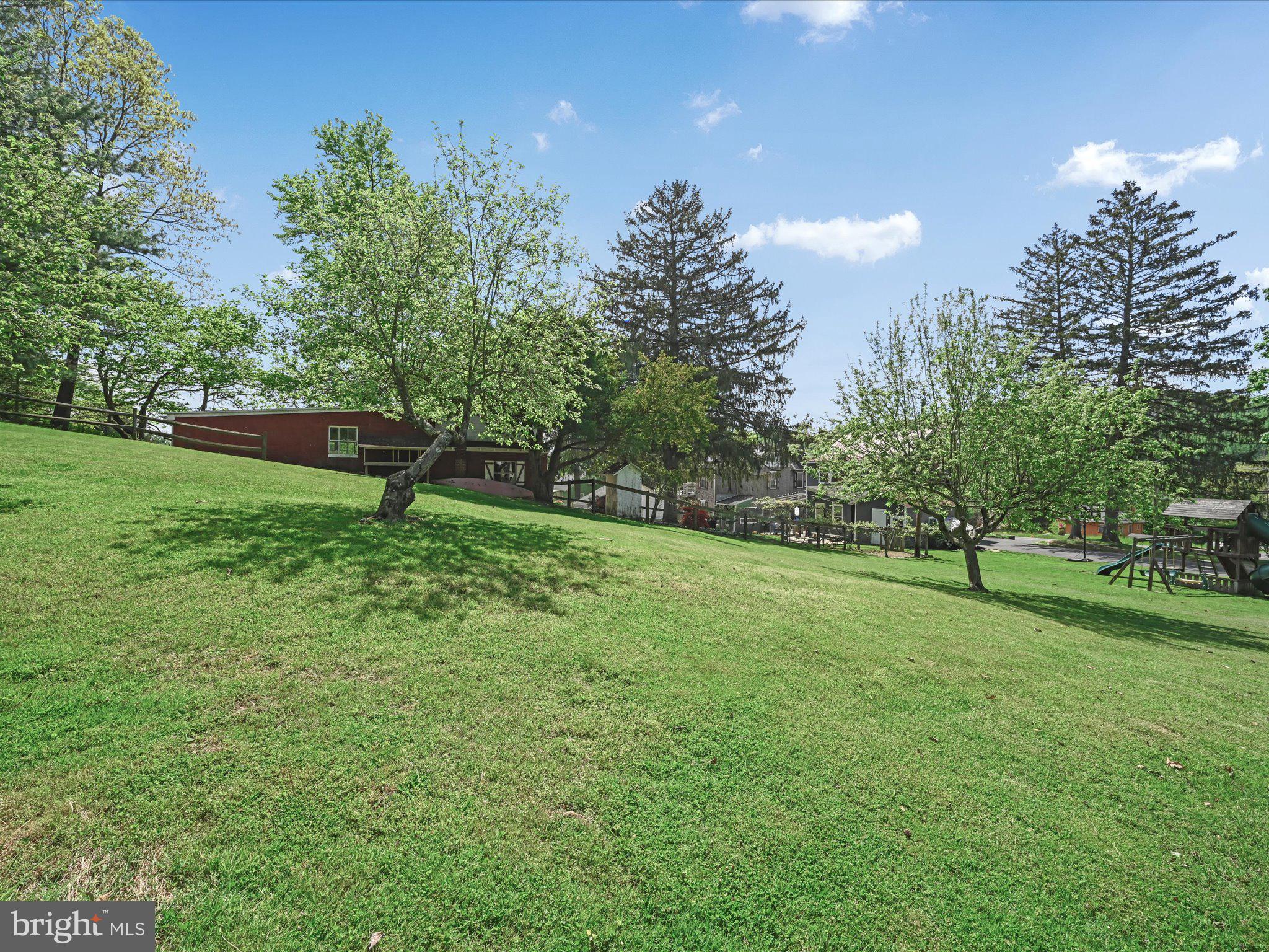 1604 Butter Lane Reading, PA 19606 - Photo 27 of 32