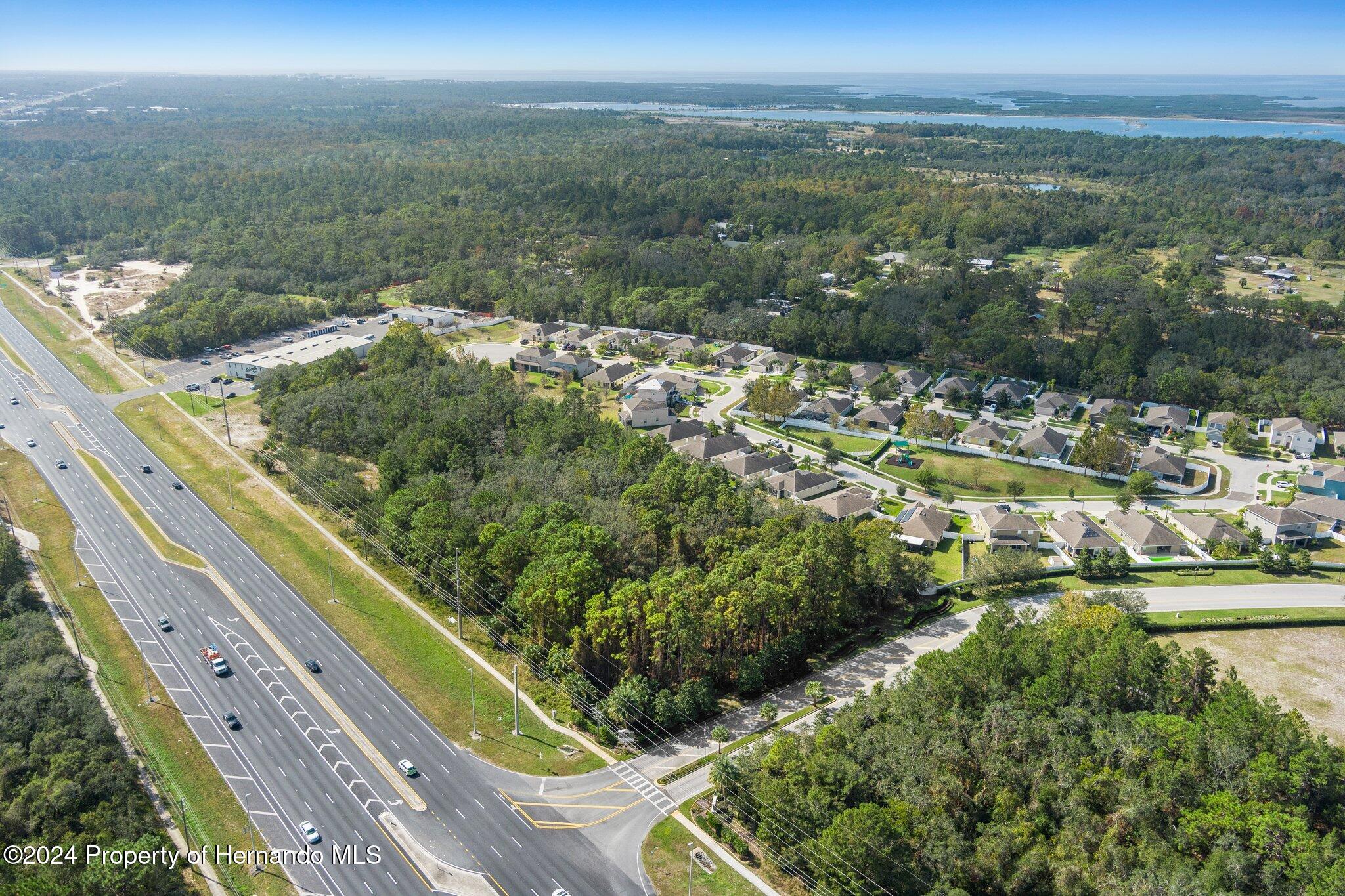 18119 Us-19 Hudson, FL 34667 - Photo 2 of 47 a view of a city