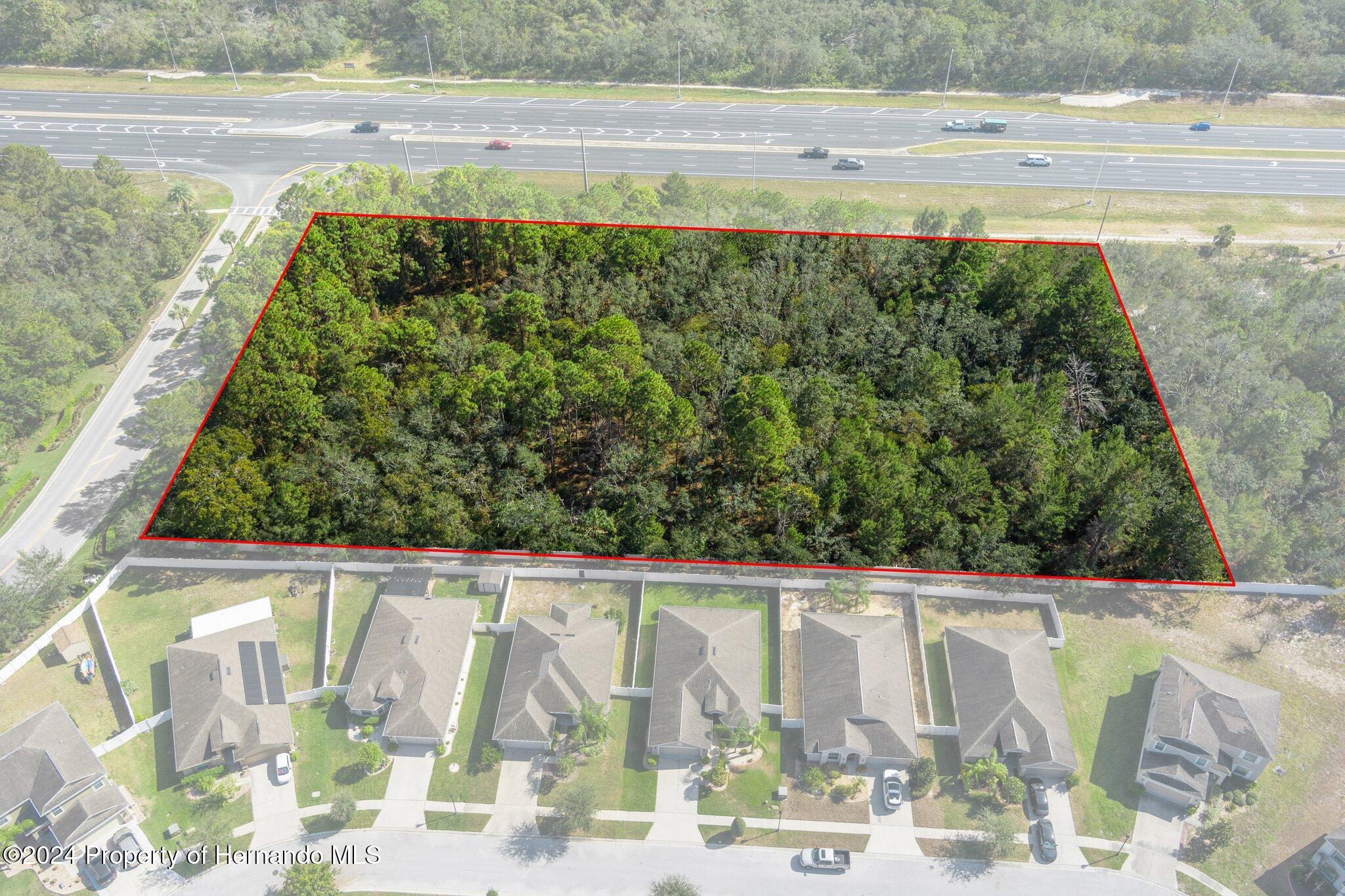 18119 Us-19 Hudson, FL 34667 - Photo 8 of 47 a view of outdoor space with swimming pool