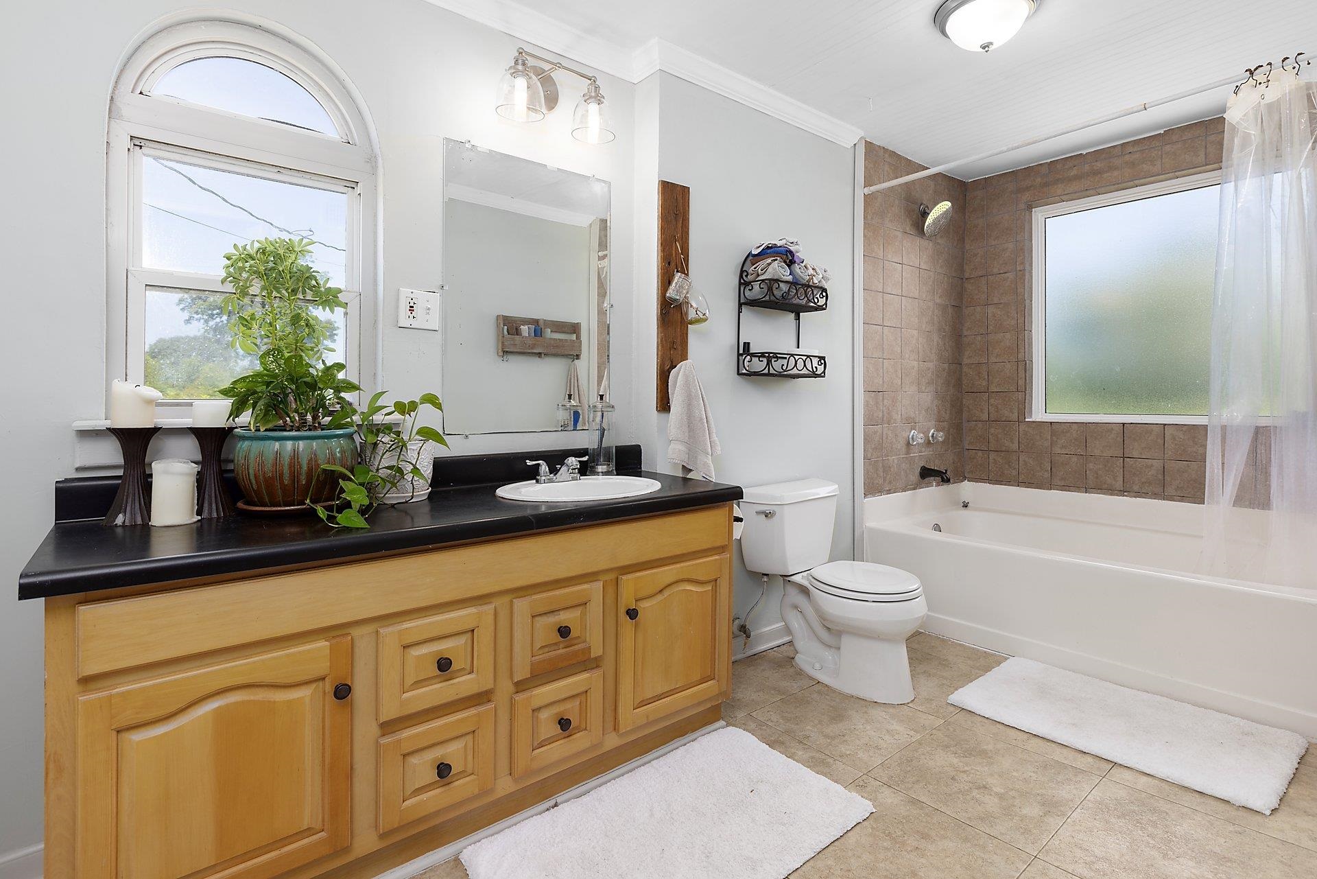 24675 Ulrich Lane Elberta, AL 36530 - Photo 15 of 21 Primary Bath