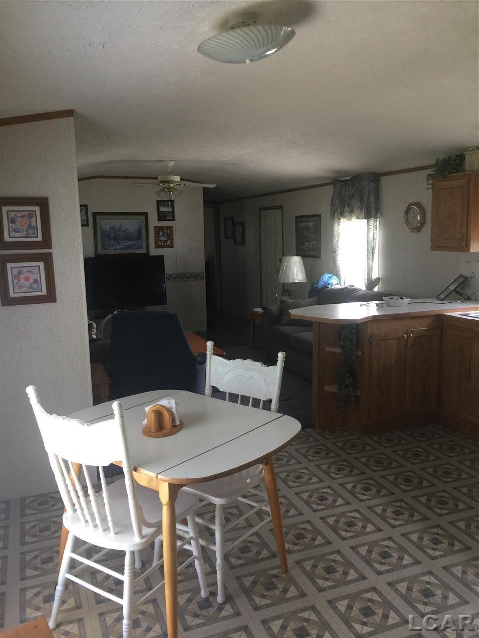 8464 Tomer Road Clayton, MI 49235 - Photo 7 of 10 31348953-6.JPG