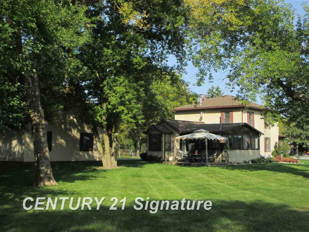 8075 Beecher Road Flushing, MI 48433 - Photo 5 of 42