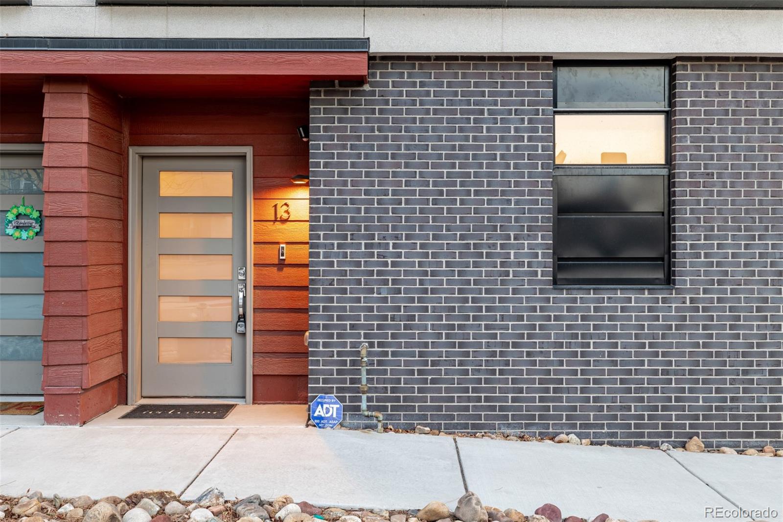 2350 Tremont Place, Unit 13 Denver, CO 80205 - Photo 29 of 41 a view of outdoor space