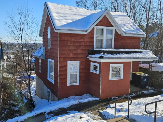 $79,900 | 308 Academy Street, Elroy, WI 53929