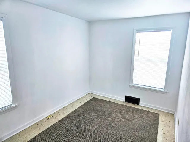 $79,900 | 308 Academy Street, Elroy, WI 53929