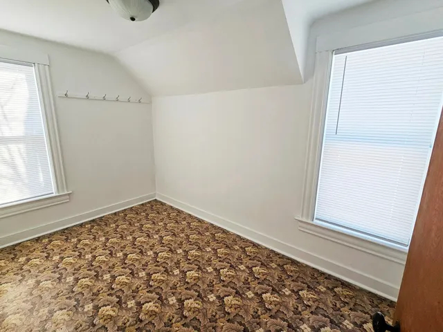 $79,900 | 308 Academy Street, Elroy, WI 53929